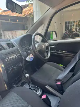 Suzuki SX4 2011 Bensin