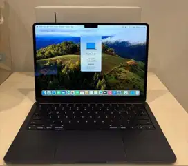 Macbook Air M2 2022