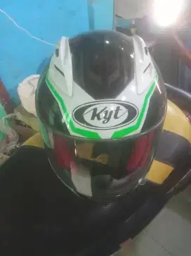 Helm KYT RC sevenful facesizeM masihlayak pakai
