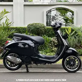 PIAGGIO VESPA SPRINT 150 IGET ABS LED Tahun 2021 WARNA BLACK CONVINTO