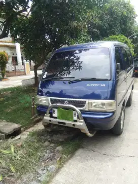Suzuki Futura Minibus 1500CC. Carburator, transmisi manual.