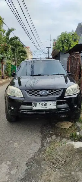 Jual cepat mobil ford escape 2012