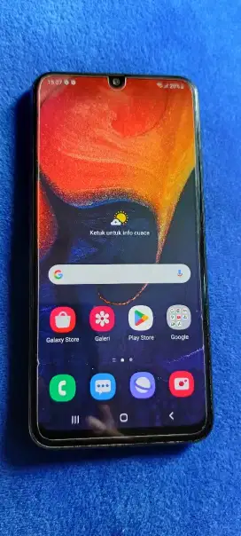 Samsung Galaxy A50 Memori 64 GB/RAM 4 GB