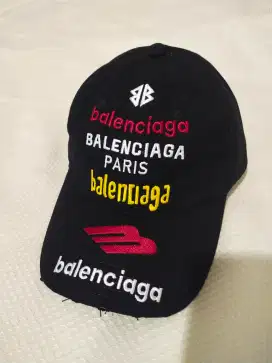 Luxury BALENCIAGA caps sangat keren dan mewah banget