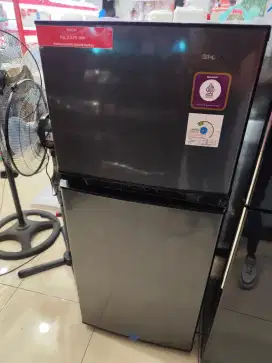 Kulkas sharp 2 pintu bisa kredit tanpa DP