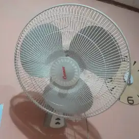 Kipas dinding 16 inc merk cosmos