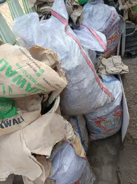 Puing gratis 6 karung