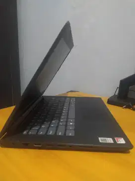 Laptop Lenovo Ideapad 14 AMD A4-9125 RAM 8 SSD 256 HDD 500 GB