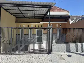 Dijual rumah minimalis siap huni, type 45, lokasi strategis