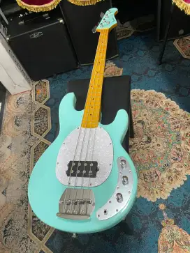 Bass Scorpion Deluxe Series