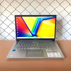 Asus Vivobook X1404VA / i5-1335U / 16GB / SSD 512GB / WIN 11