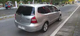 Nissan Grand livina 2012 Bensin