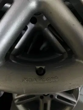 velg momo ring 17 inch