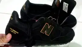 Sneakers nb sepatu hitam sepatu casual sepatu sekolah sepatu kerja
