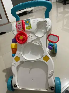 Bouncher bayi jalan
