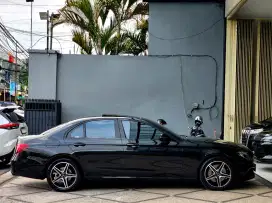 KM 20 RB!! MERCEDES BENZ E 300 TURBO PANORAMIC SUNROOF PK 2017 BLACK