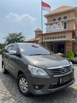 Toyota Innova E 2.0 Matic