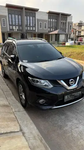 Nissan X-Trail T32 2.5 AT
