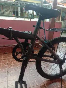 Sepeda Lipat bekas merk Senator