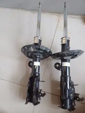 Shockbreaker Honda Jazz Original (Bekas Pakai)