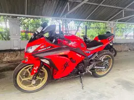 Ninja 250 fi merah