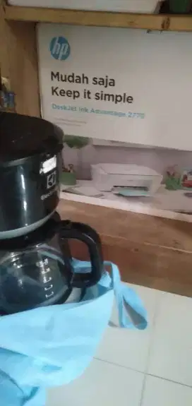 Teko pemanas kopi