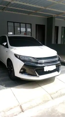 TOYOTA HERRIER GS THN 2015