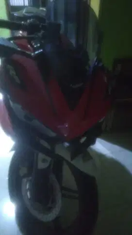 dijual cepatt yamaha R15 15jt boleh nego