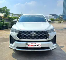 Toyota Zenix V Hybrid Modelista Tahun 2023 Automatic Putih Metalik