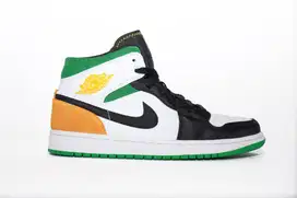 Jordan Mid 1 Oakland - US 9/EUR 42.5