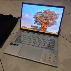 Asus Vivobook Pro 14X OLED (N7400P) – Core i7 | RTX 3050 | OLED 2.8K