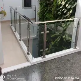 Balkon stainless kaca zfn 18