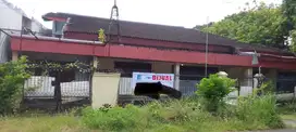 Dijual rumah tua / tanah lokasi strategis di tengah kota makassar