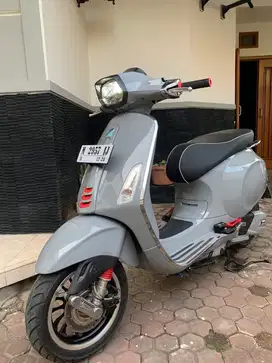 Vespa Sprint 150 I-GET ABS - Grey