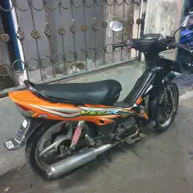 Yamaha Vega R thn 2005