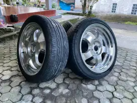 spek velg e
R17 pcd 4x100 lebar 7-7,5 profil ban 215/50