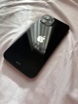 iphone 12 like new (IBOX no scratch & well maintaned)