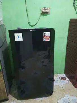 Kulkas 1 pintu (Sanken)