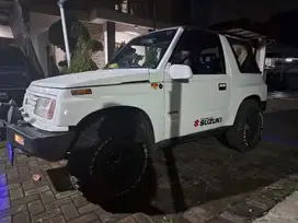 VITARA SWB 4x4 CANVAS