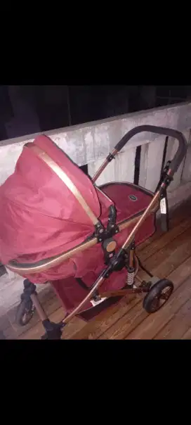 Di jual stroller bayi merek Pliko Arizona