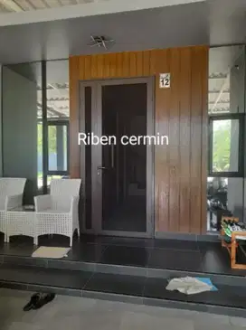 Jasa sticker Kaca Film Rumah Sanblast Kantor Stiker buram kacafilm