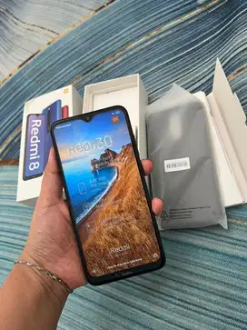 Xiaomi Redmi 8 - 4/64 (black)