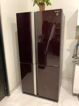 Kulkas sharp 4pintu