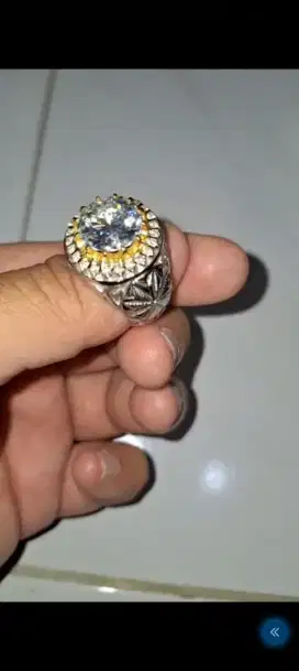 Batu permata Maisonette ikatan Gold Diamond Cantik