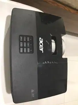 Proyektor Acer X1183G 3000 Lumens durasi pemakaian dibawah 20jam