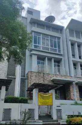 Rumah di The Kew Garden Residence, Kelapa Gading, Jakarta Utara