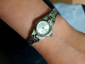 Jam Tangan Wanita Vintage Gucc*