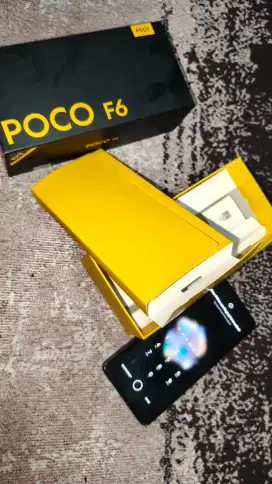 Poco F6 Hitam 8/256
