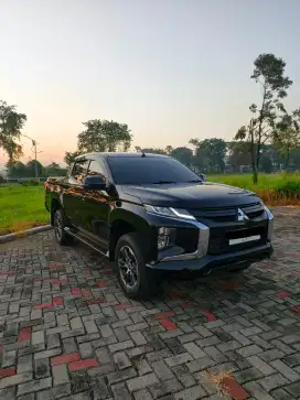 Triton 4x4 Diesel Solar Low KM Rendah Offroad Double Cabin Pick Up