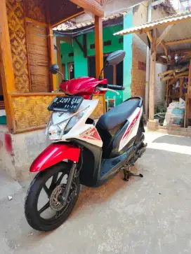 Honda Beat 2015